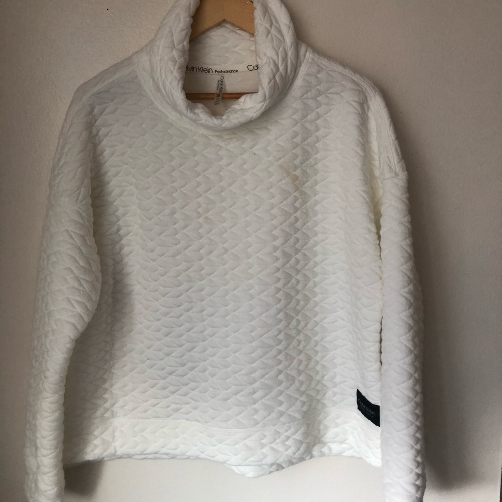 Calvin Klein Cropped Performance Sweater- M